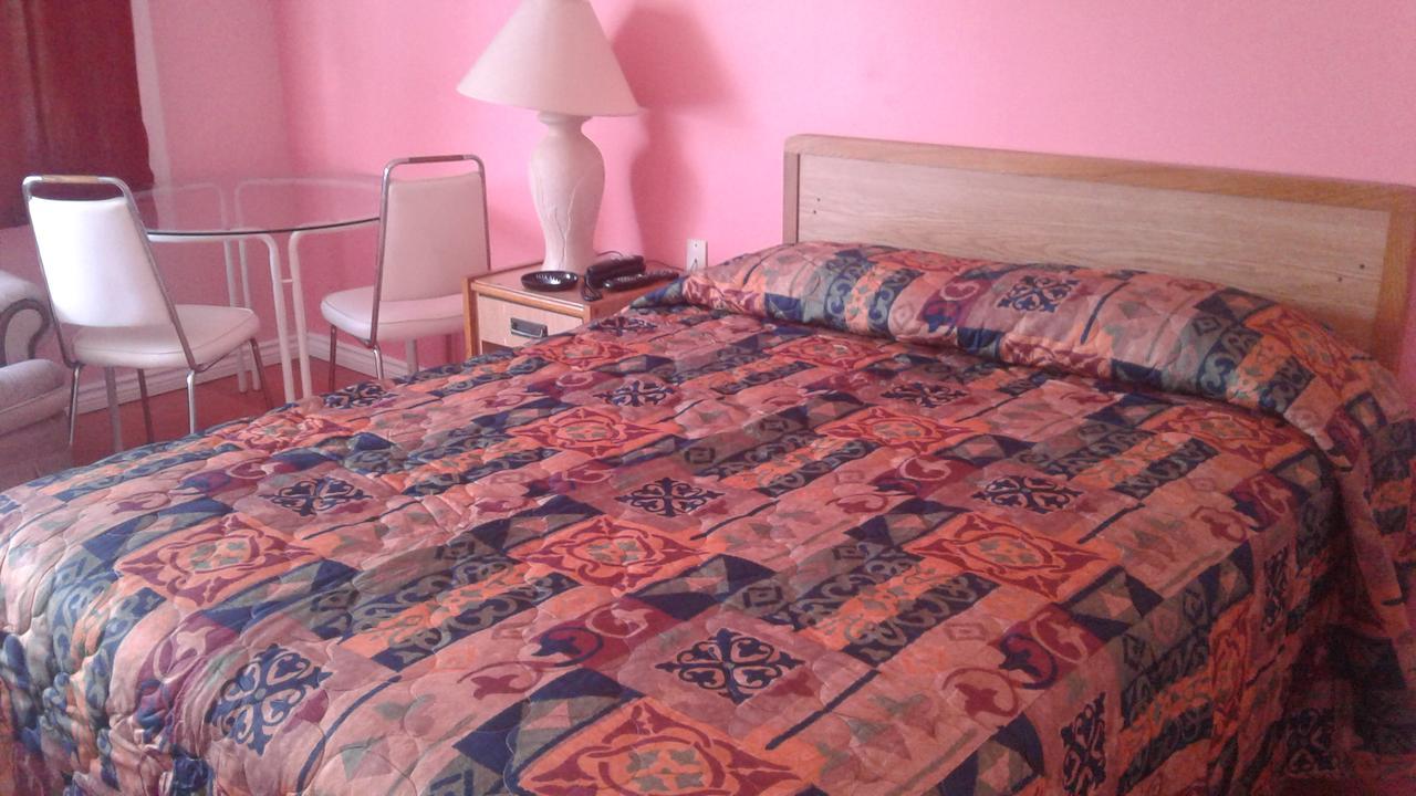 Leisure Motel Windsor Esterno foto