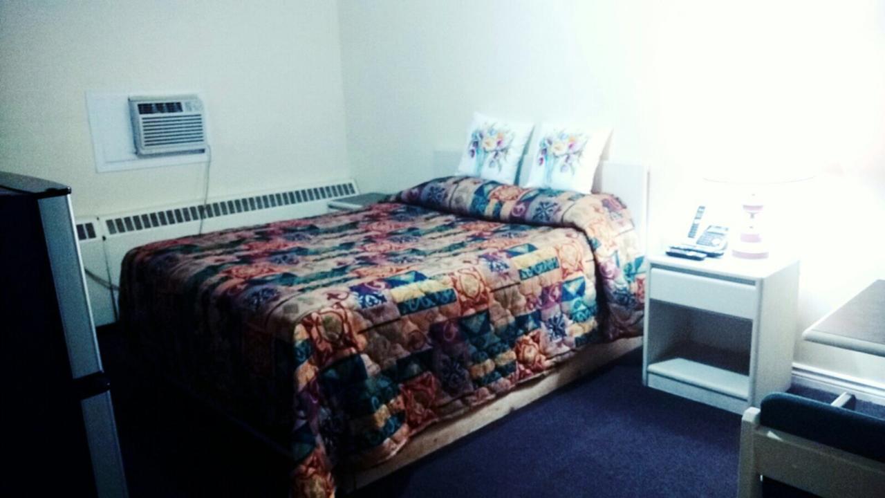 Leisure Motel Windsor Esterno foto